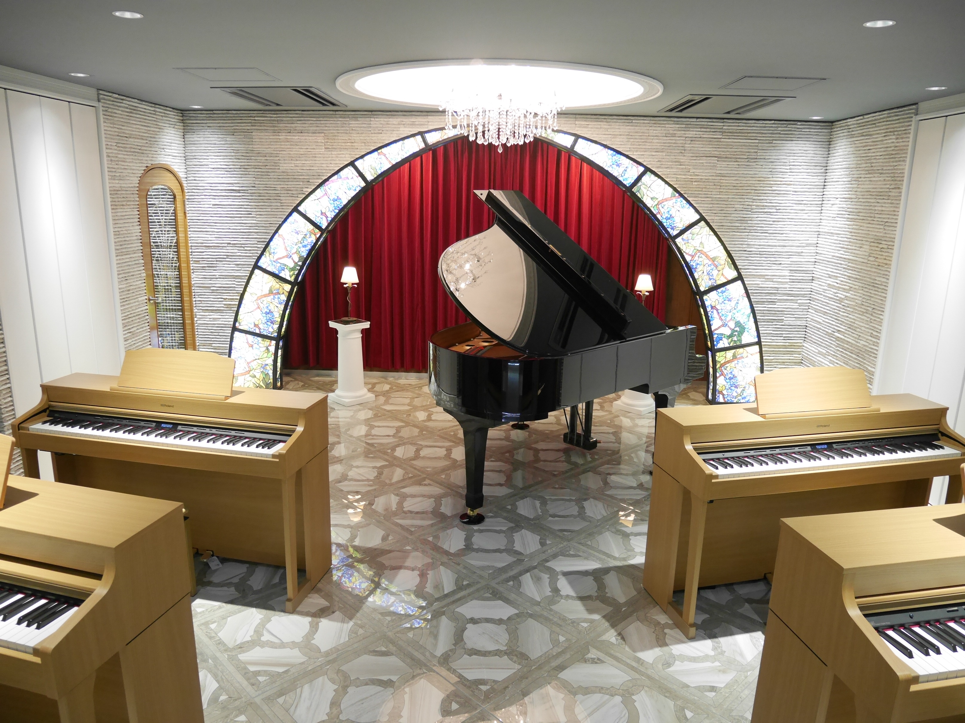2つ目の新しいピアノ室のご紹介(*＾▽＾*)